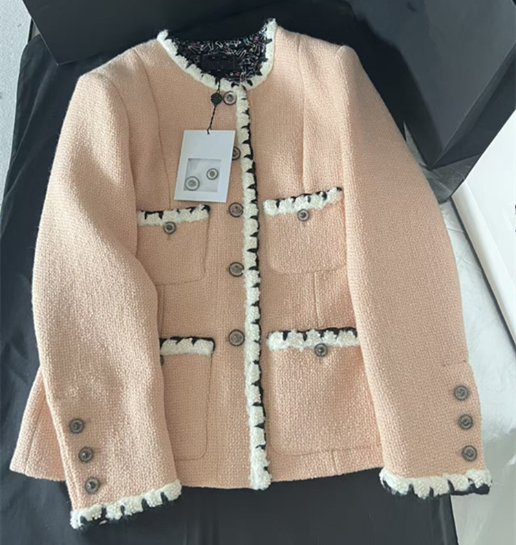 Completo set gonna e cappotto  - Summer Clothing In Winter recensione e prezzo